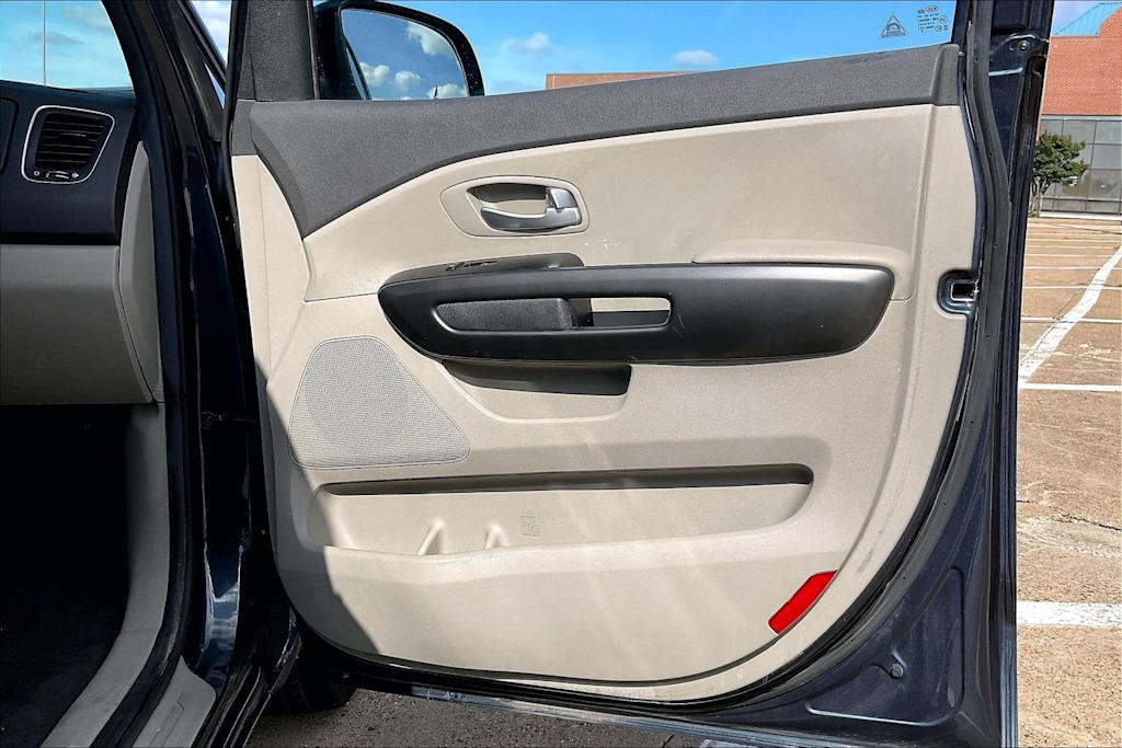 Thumbnail: 2017 Kia Sedona - 27