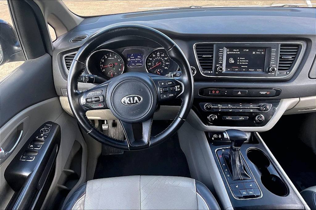 Thumbnail: 2017 Kia Sedona - 12