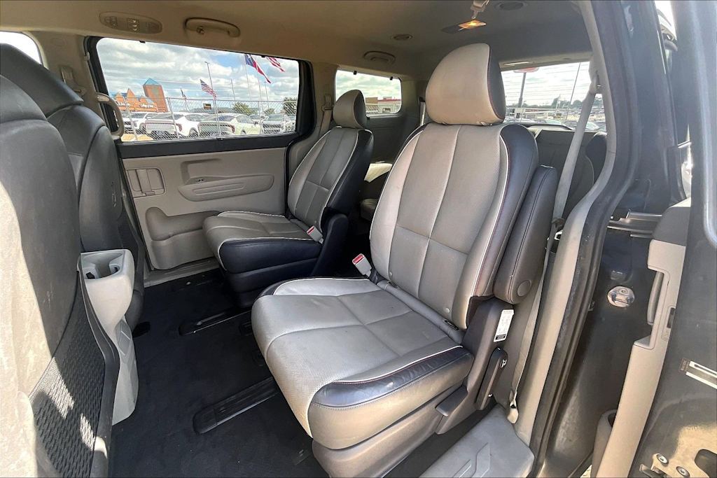 Thumbnail: 2017 Kia Sedona - 28
