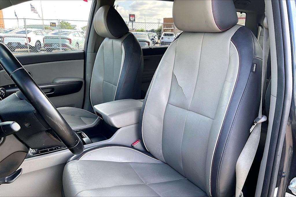 Thumbnail: 2017 Kia Sedona - 9
