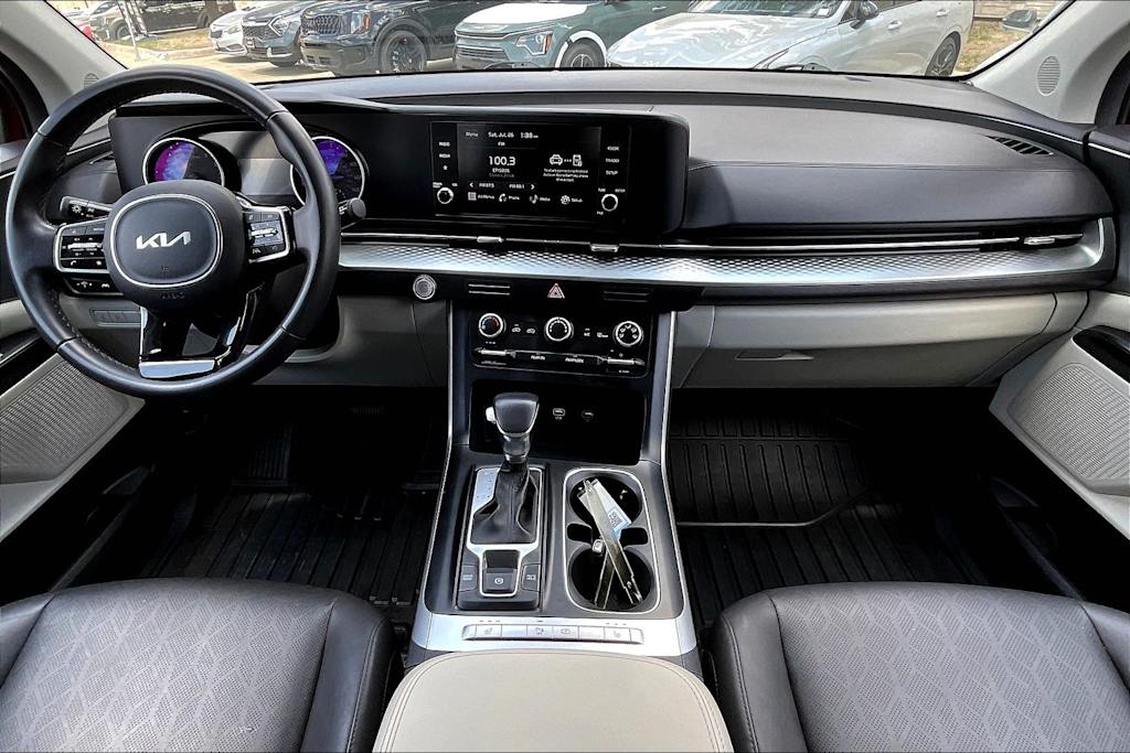Thumbnail: 2024 Kia Carnival - 9