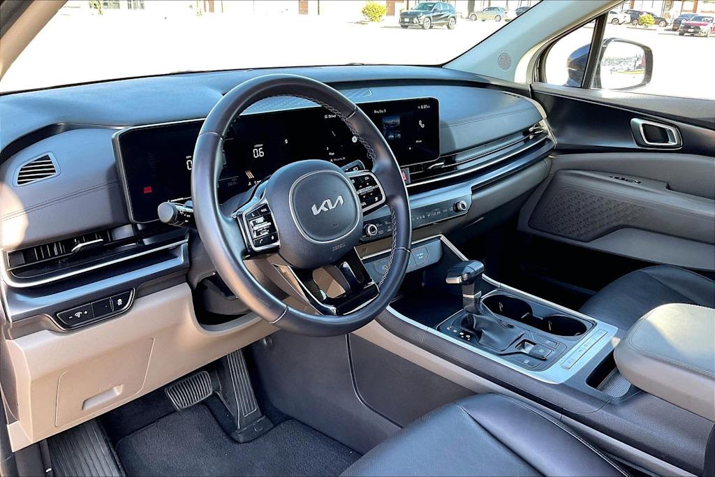 Thumbnail: 2025 Kia Carnival - 2