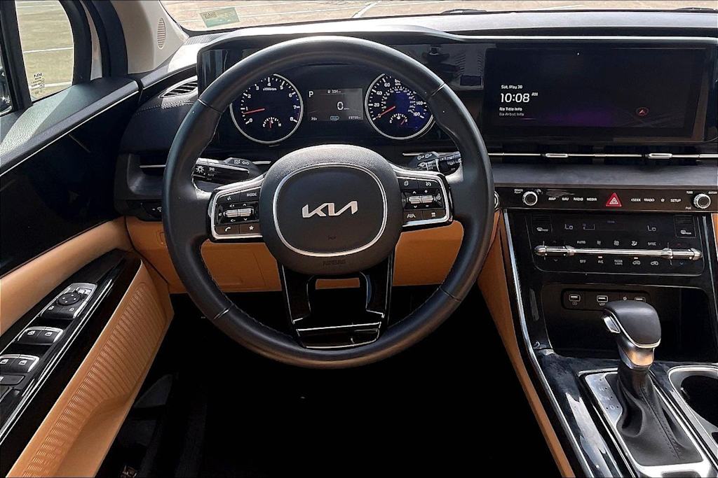 Thumbnail: 2023 Kia Carnival - 13