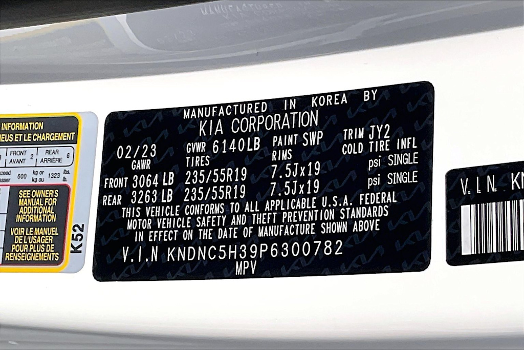 Thumbnail: 2023 Kia Carnival - 18
