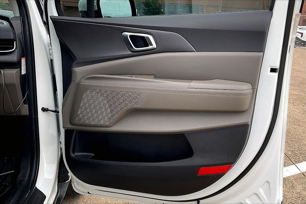 Thumbnail: 2026 Kia Carnival - 28