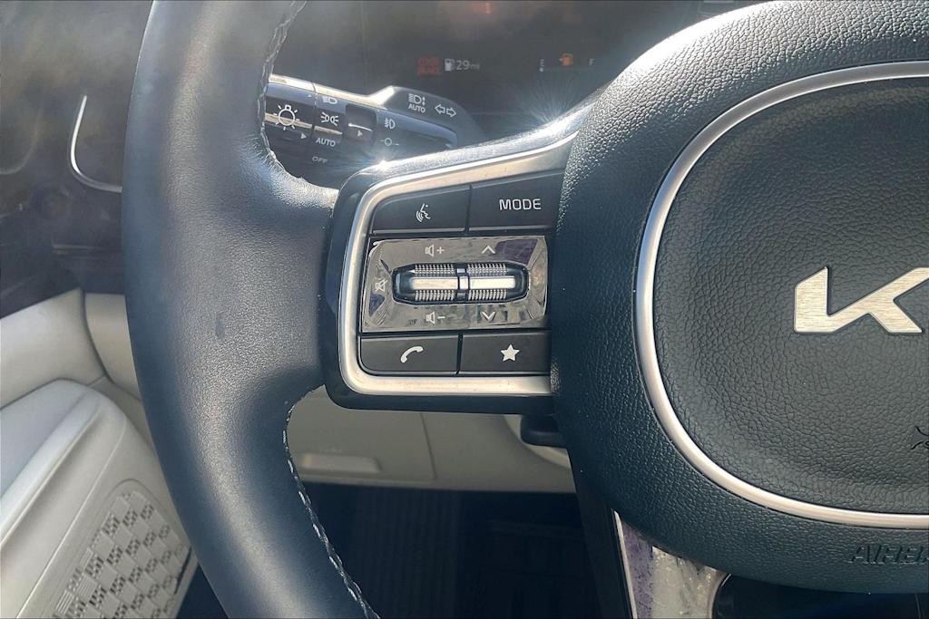 Thumbnail: 2025 Kia Carnival - 22