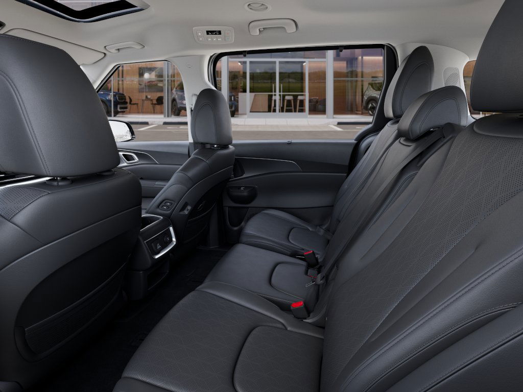 Thumbnail: 2026 Kia Carnival - 10