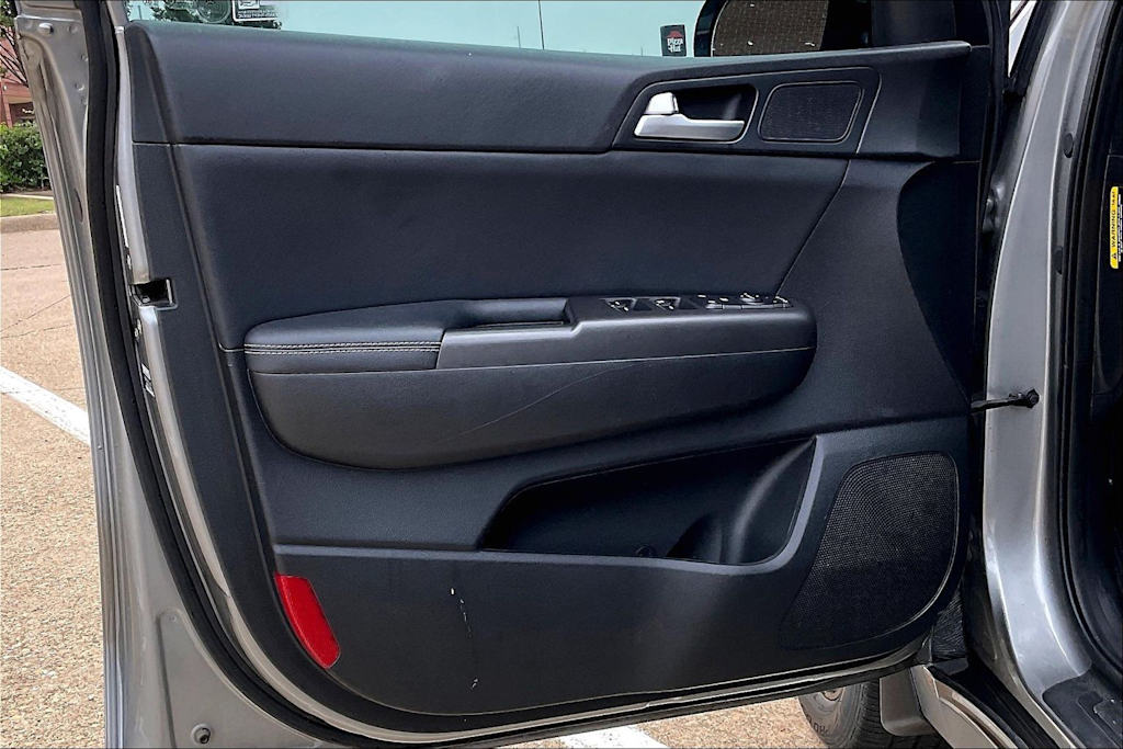 Thumbnail: 2021 Kia Sportage - 25