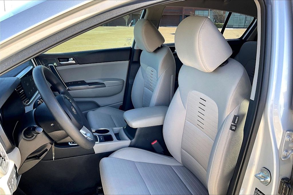 Thumbnail: 2021 Kia Sportage - 10