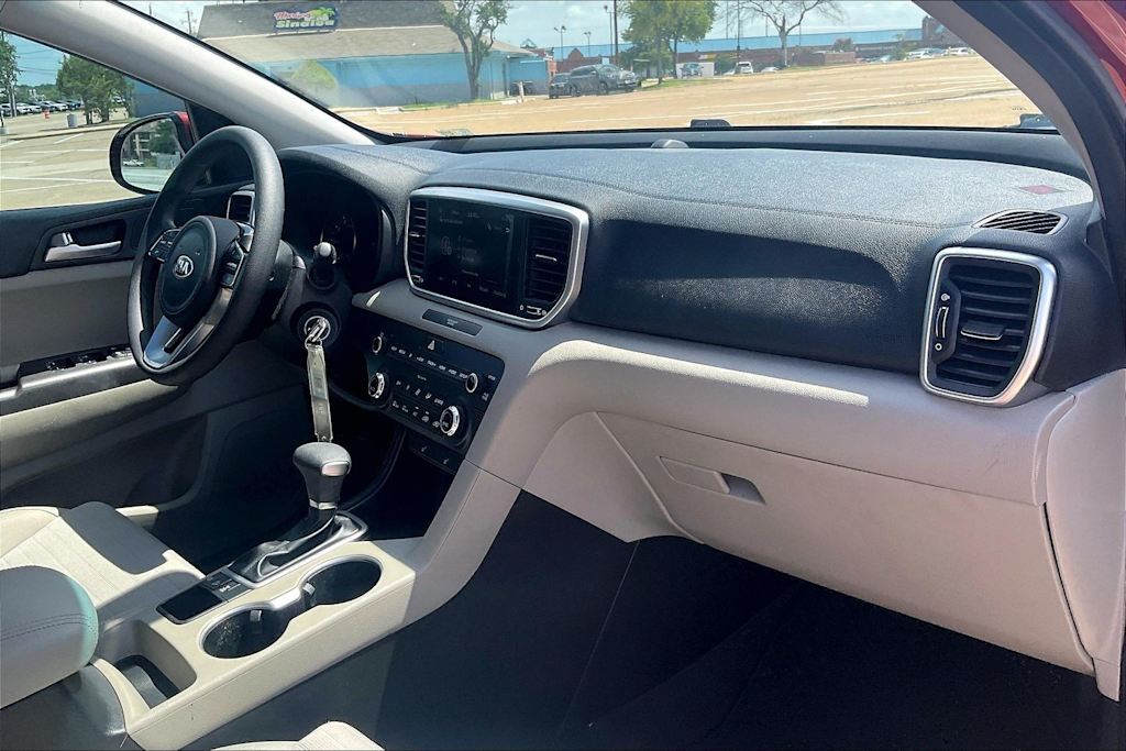 Thumbnail: 2020 Kia Sportage - 14