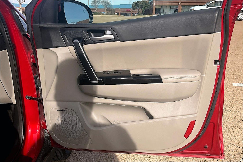 Thumbnail: 2021 Kia Sportage - 28