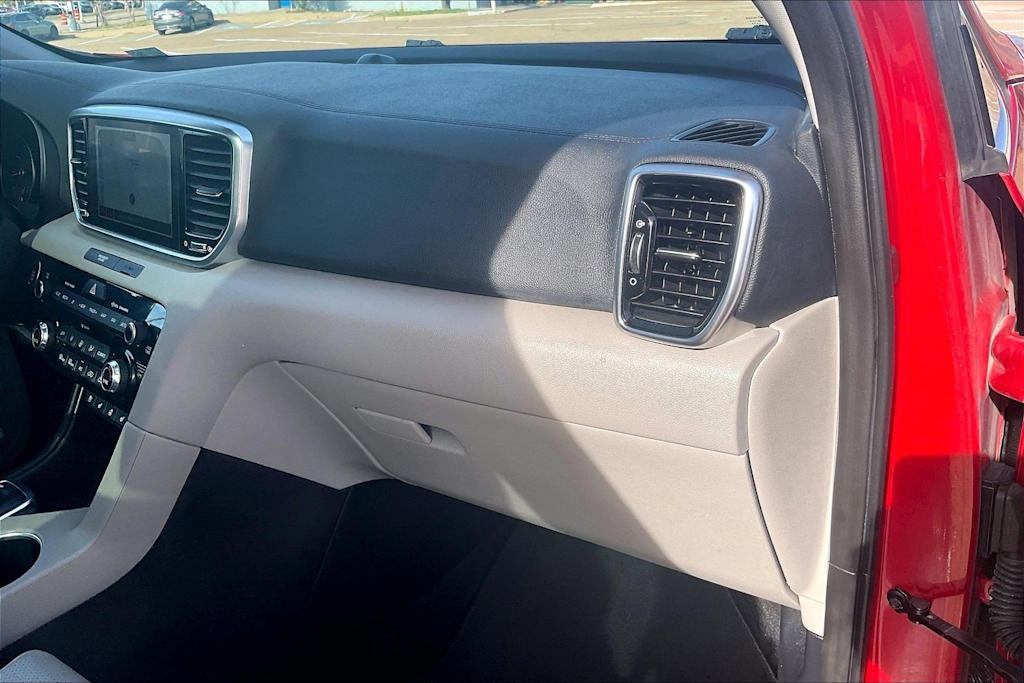 Thumbnail: 2021 Kia Sportage - 23