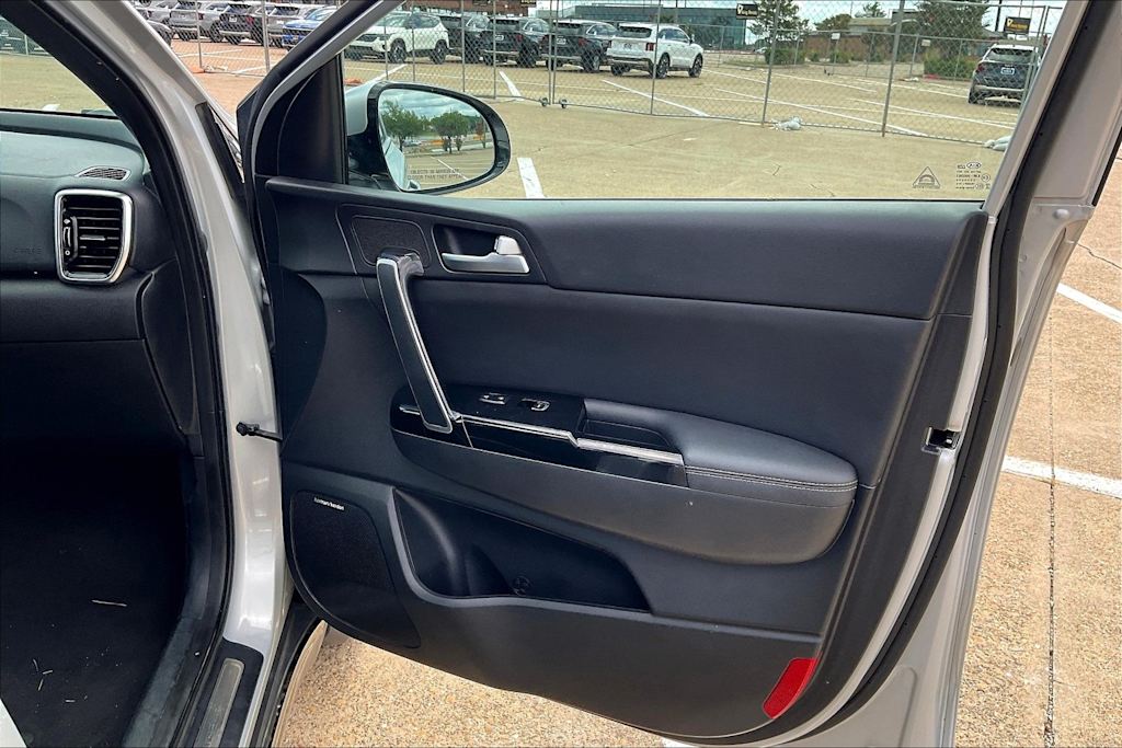 Thumbnail: 2020 Kia Sportage - 28