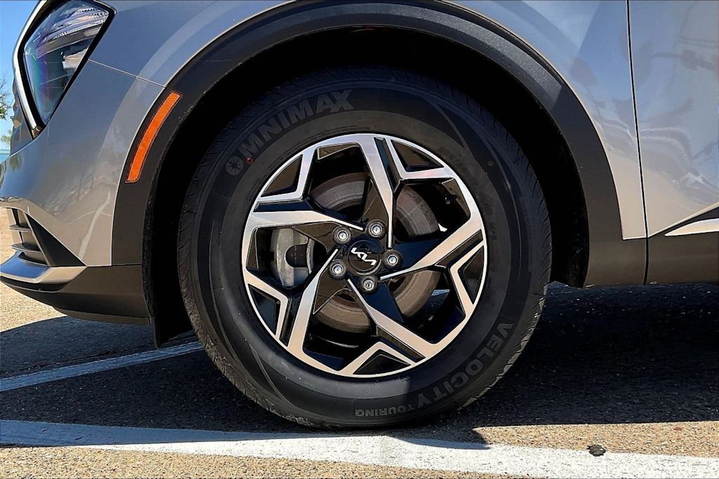 Thumbnail: 2023 Kia Sportage - 7