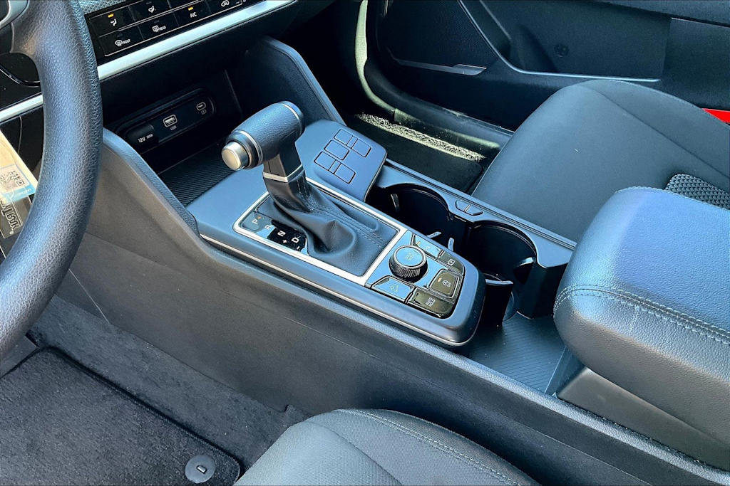 Thumbnail: 2023 Kia Sportage - 15