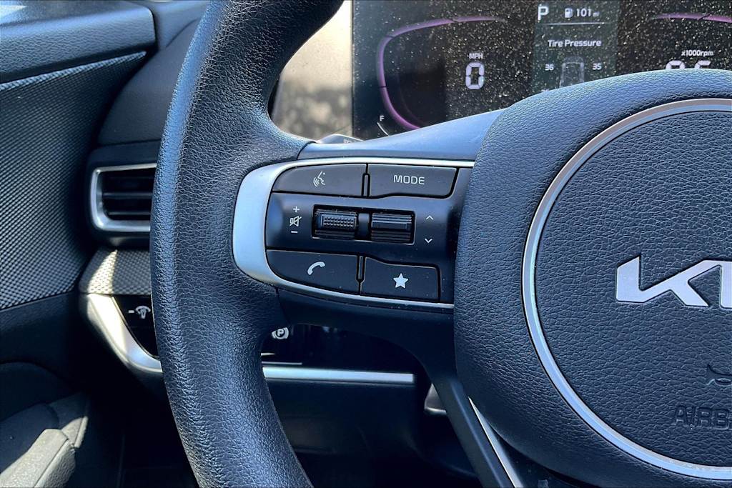 Thumbnail: 2023 Kia Sportage - 23