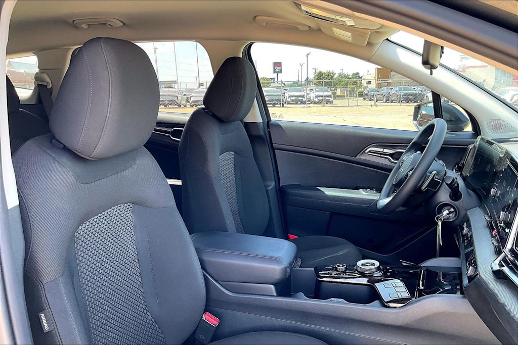 Thumbnail: 2025 Kia Sportage - 20