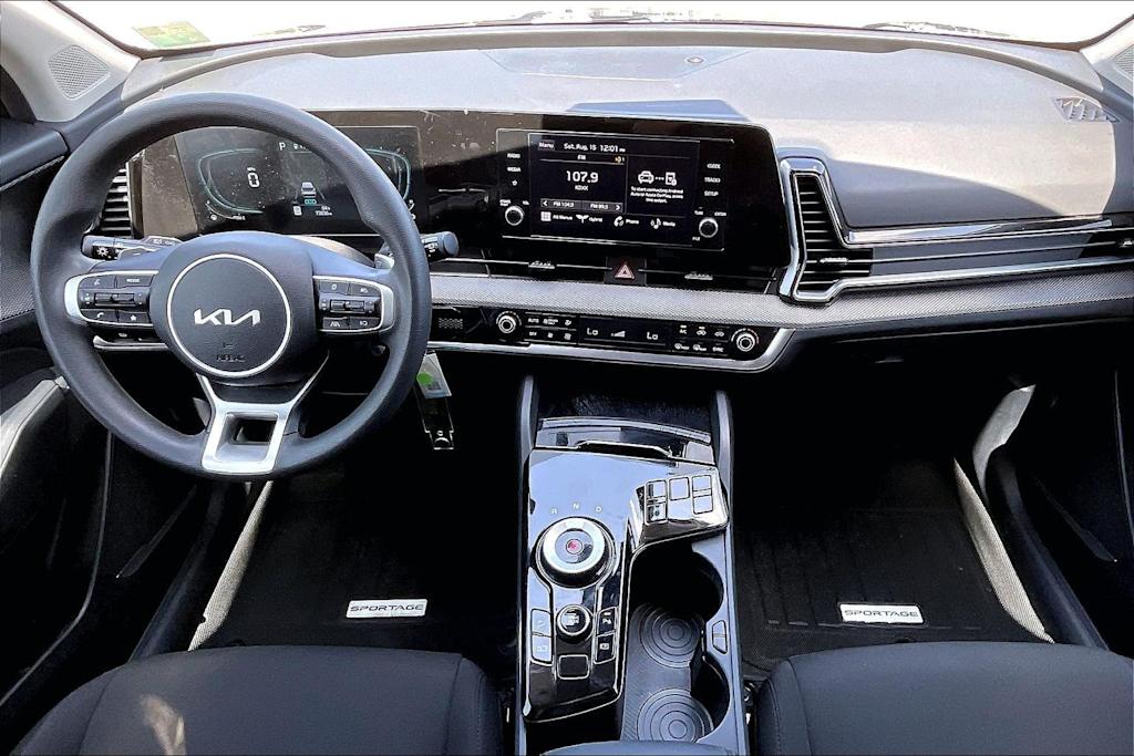 Thumbnail: 2025 Kia Sportage - 9