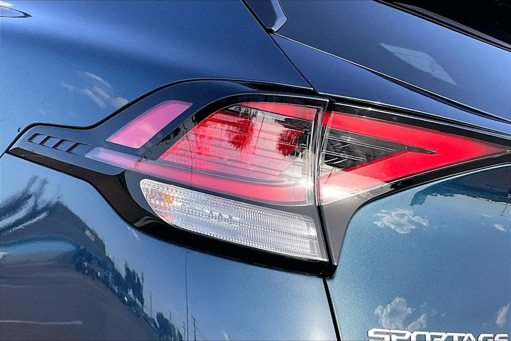 Thumbnail: 2025 Kia Sportage - 30