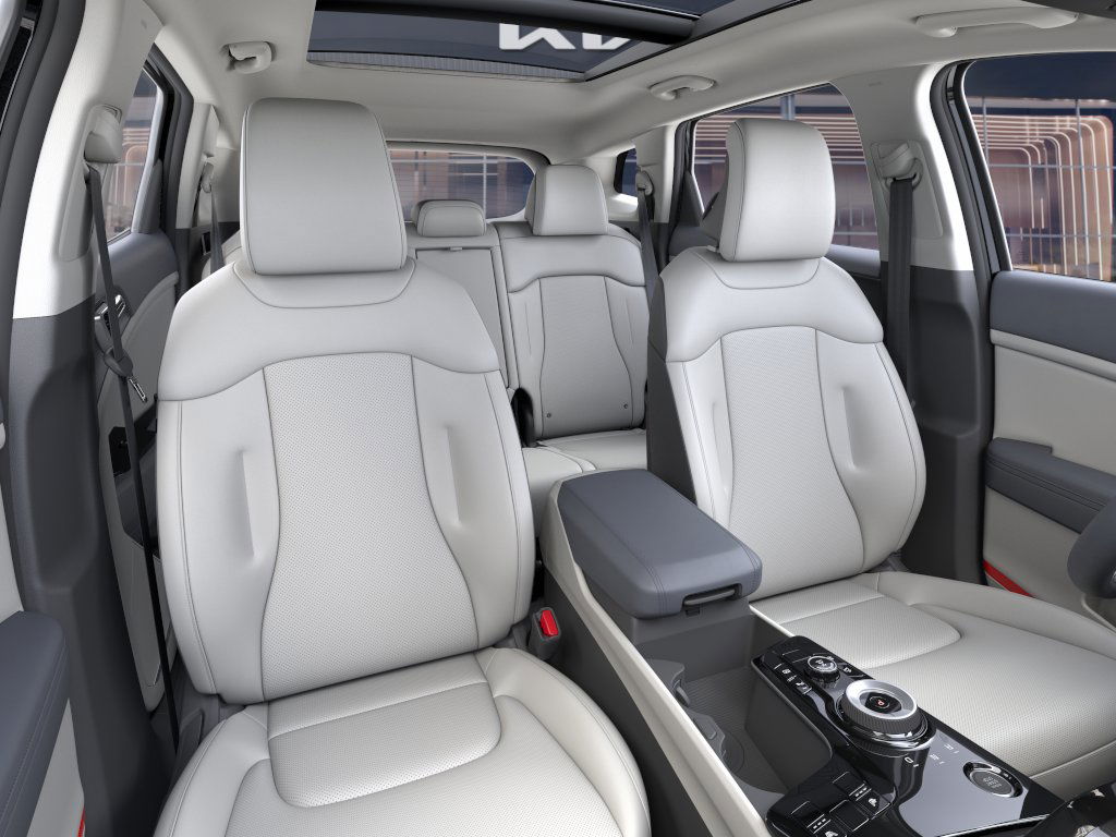 Thumbnail: 2025 Kia Sportage - 8