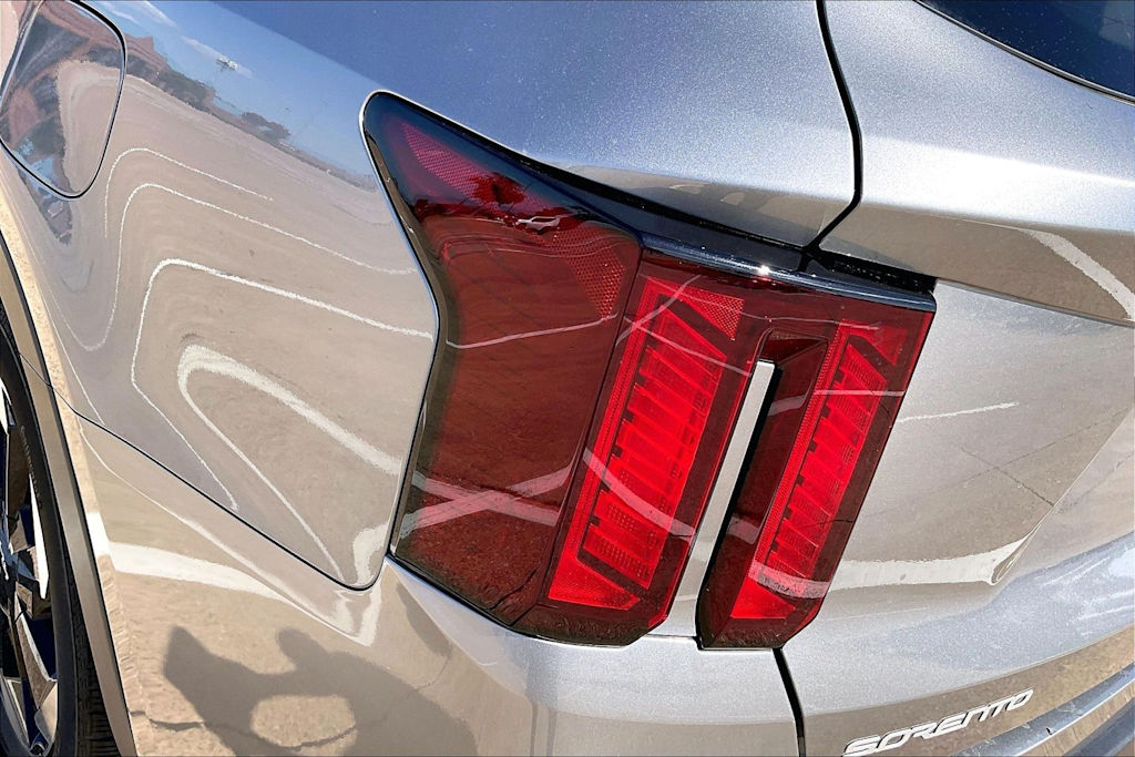 Thumbnail: 2025 Kia Sorento - 30