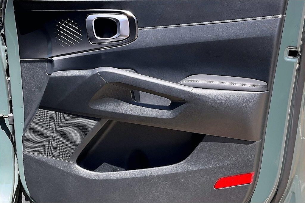 Thumbnail: 2025 Kia Sorento - 27
