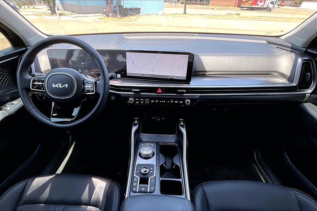 Thumbnail: 2025 Kia Sorento - 9