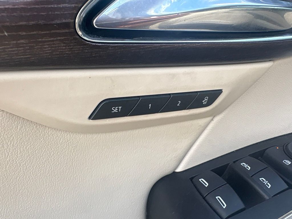 Thumbnail: 2021 Buick Envision - 10