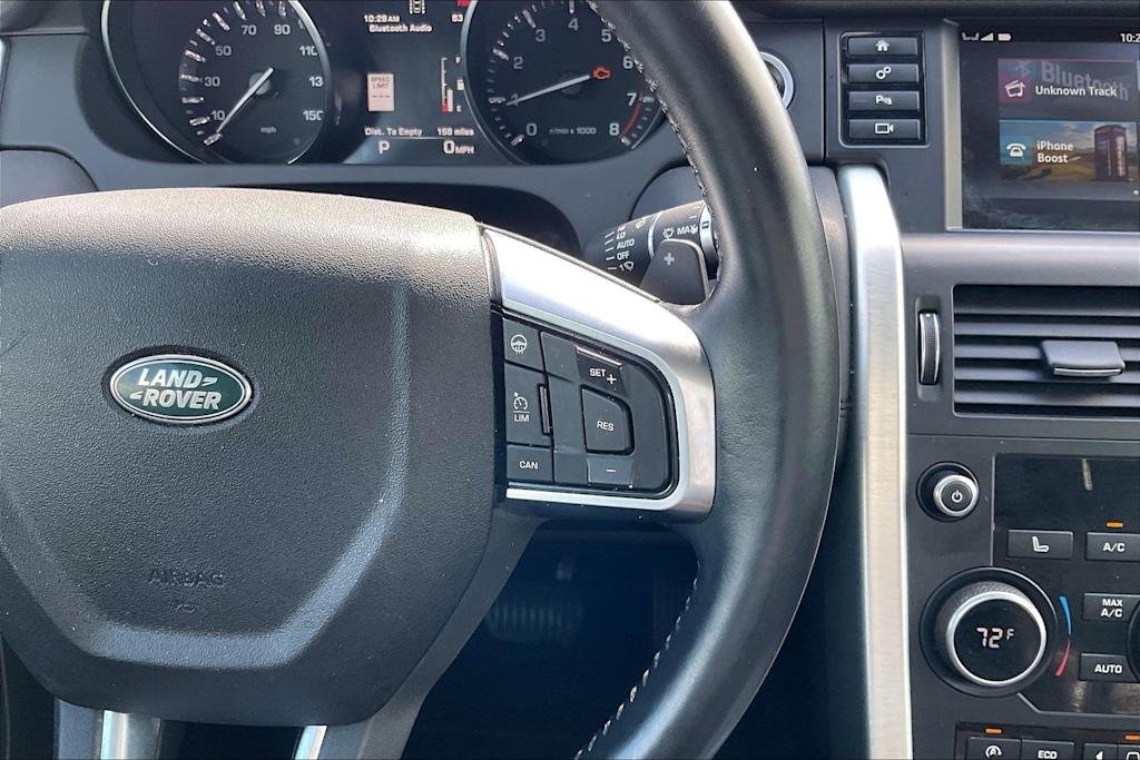 Thumbnail: 2016 Land Rover Discovery Sport - 25