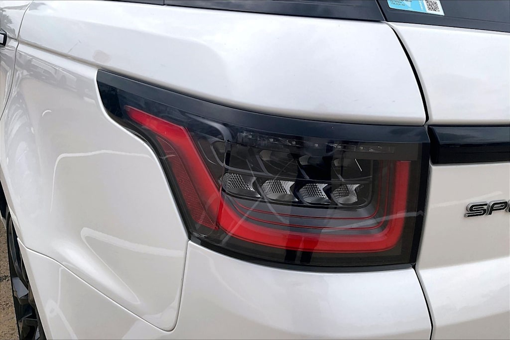 Thumbnail: 2021 Land Rover Range Rover Sport - 32