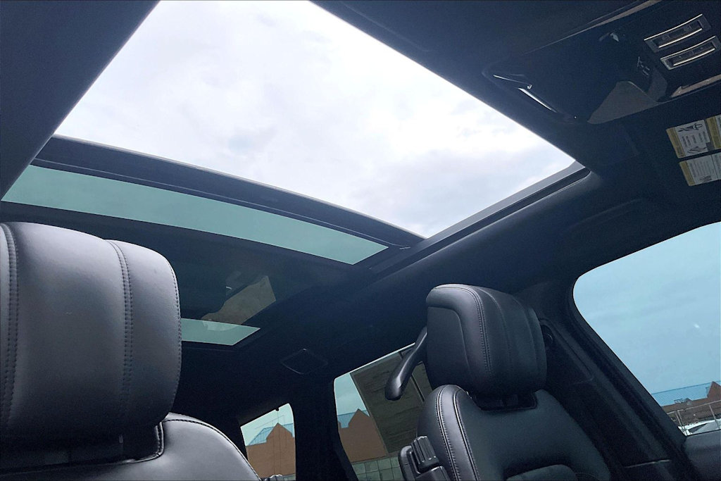 Thumbnail: 2021 Land Rover Range Rover Sport - 30