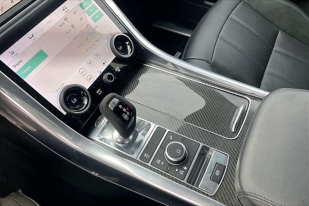 Thumbnail: 2021 Land Rover Range Rover Sport - 17