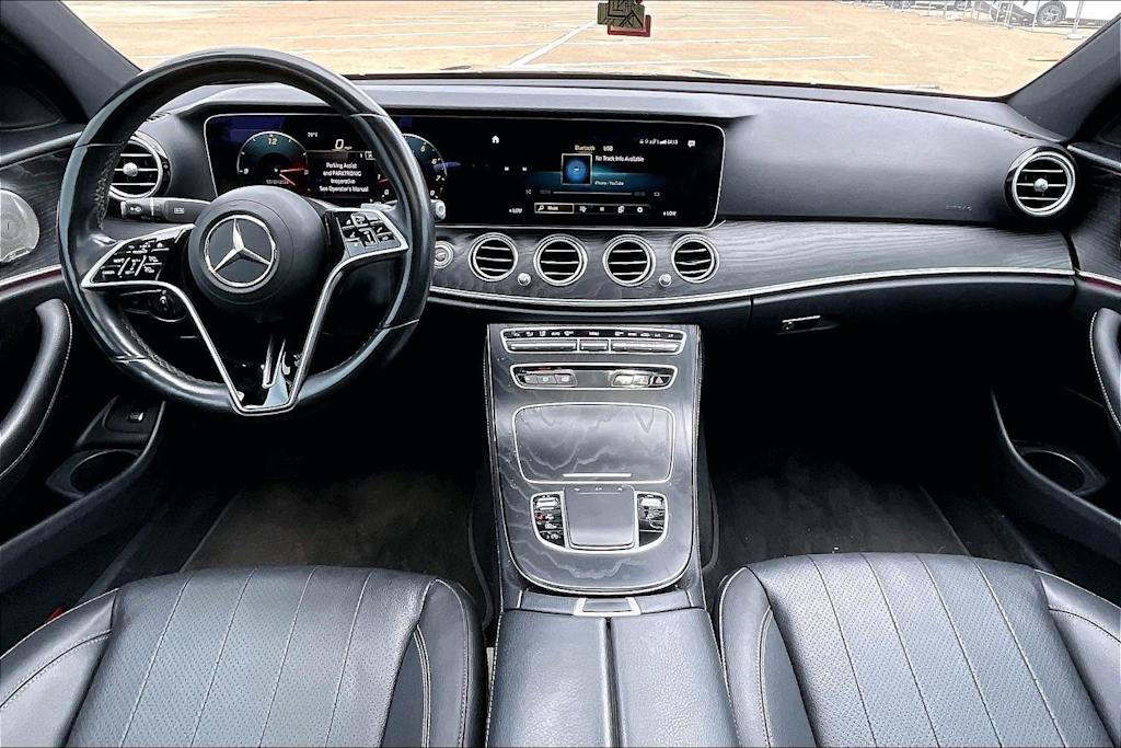 Thumbnail: 2022 Mercedes-Benz E-Class - 9