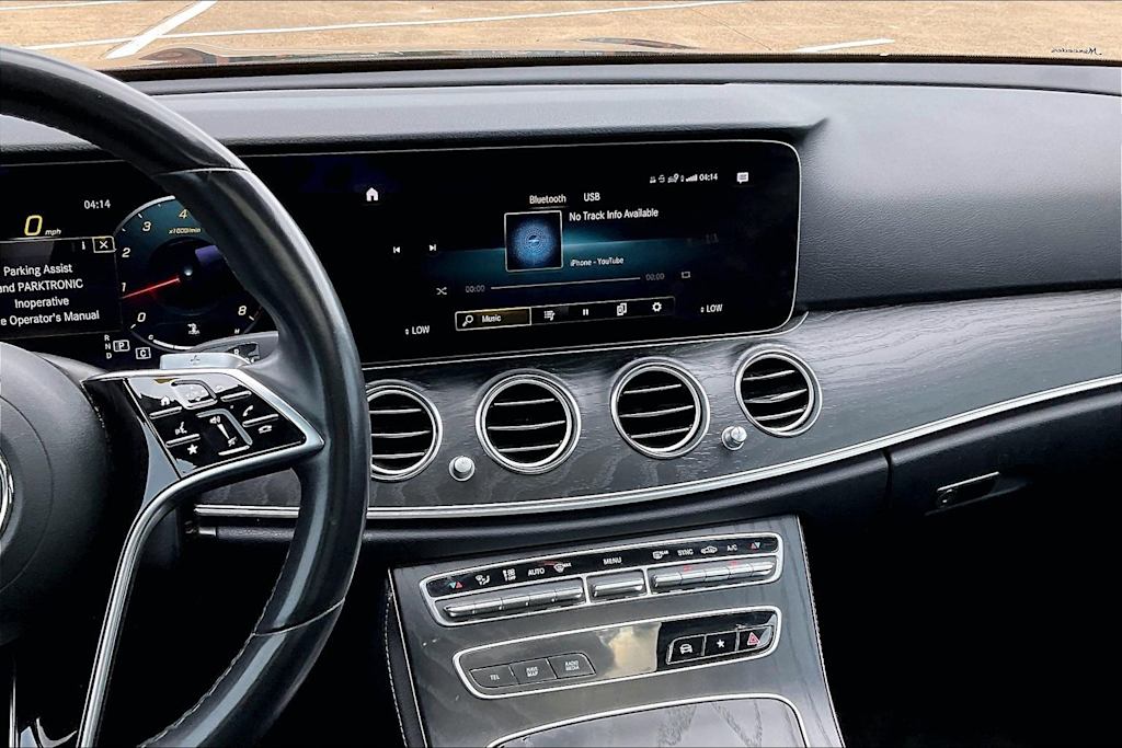Thumbnail: 2022 Mercedes-Benz E-Class - 15