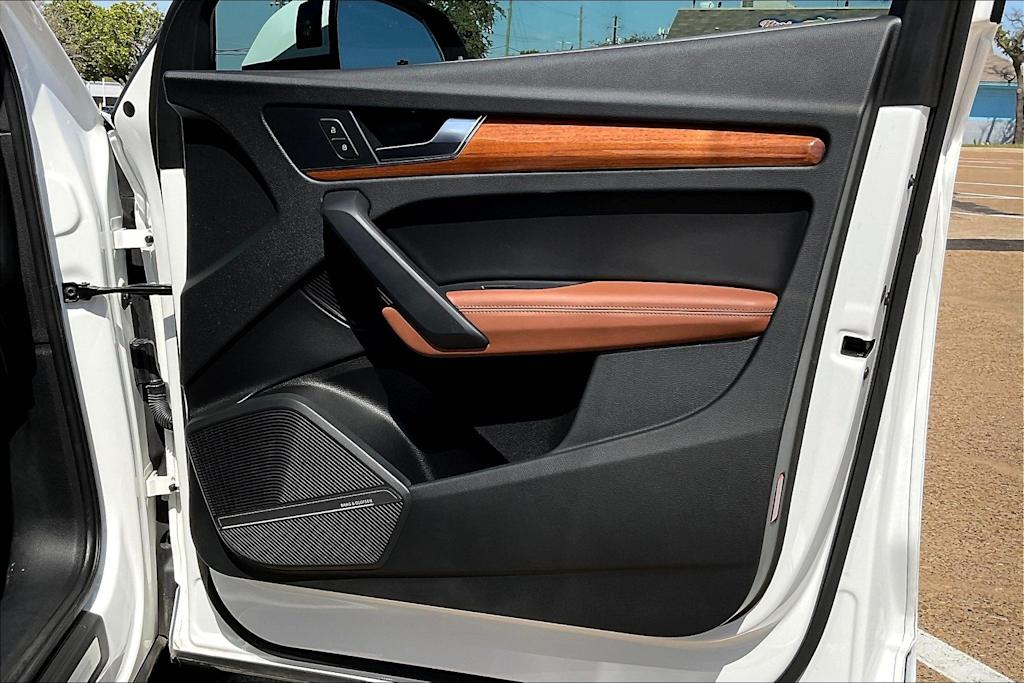 Thumbnail: 2022 Audi Q5 - 28