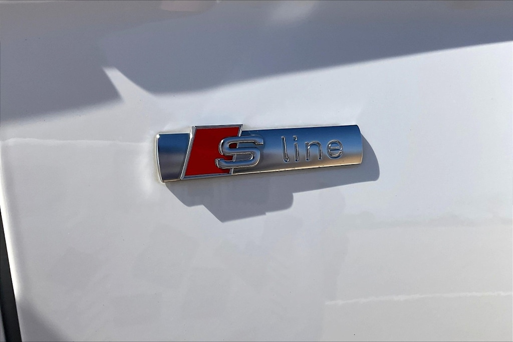 Thumbnail: 2022 Audi Q5 - 7