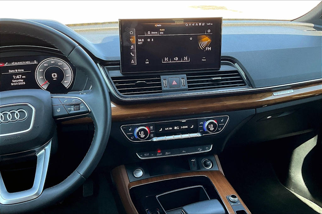 Thumbnail: 2022 Audi Q5 - 15