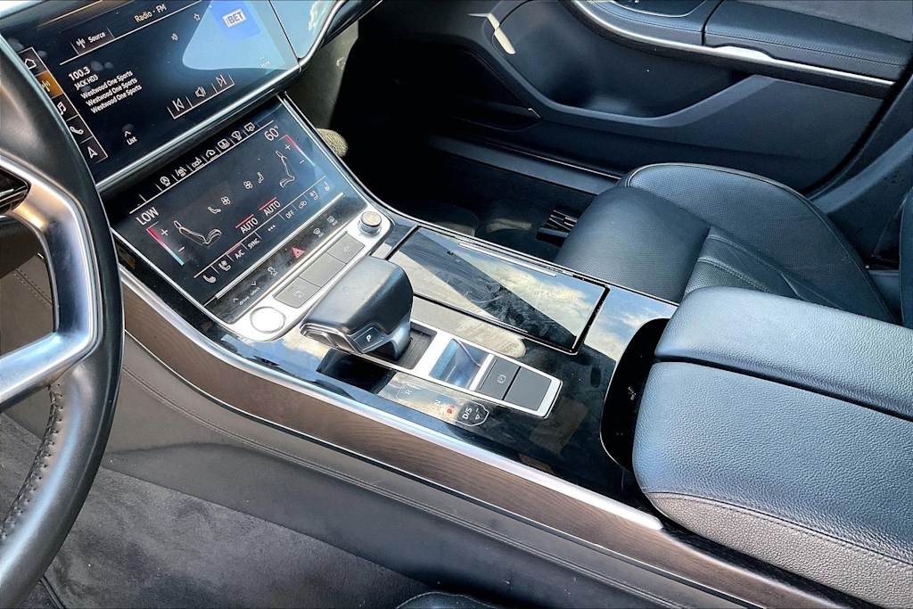 Thumbnail: 2019 Audi A8 - 17