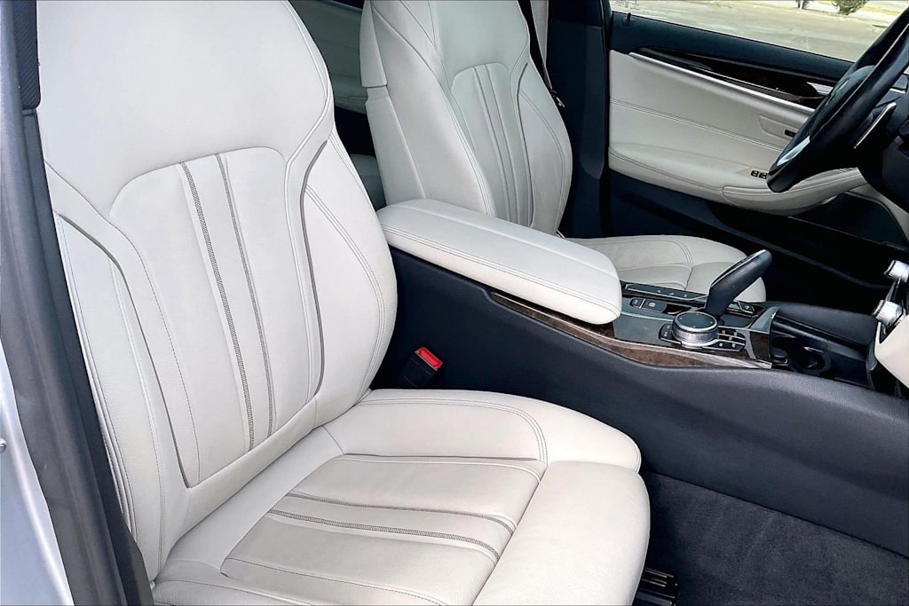 Thumbnail: 2019 BMW 5 Series - 20
