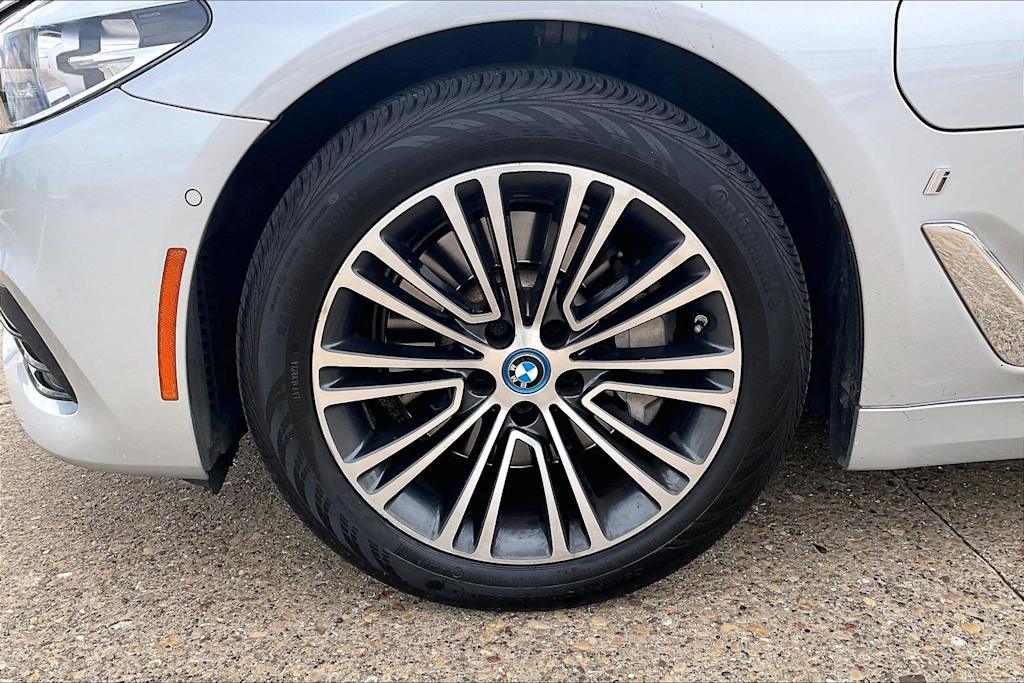 Thumbnail: 2019 BMW 5 Series - 8