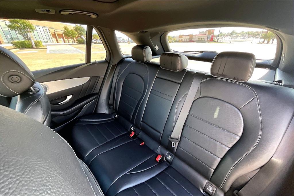 Thumbnail: 2019 Mercedes-Benz GLC - 10