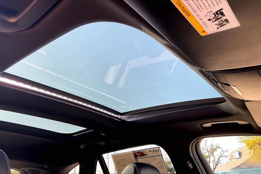 Thumbnail: 2019 Mercedes-Benz GLC - 26