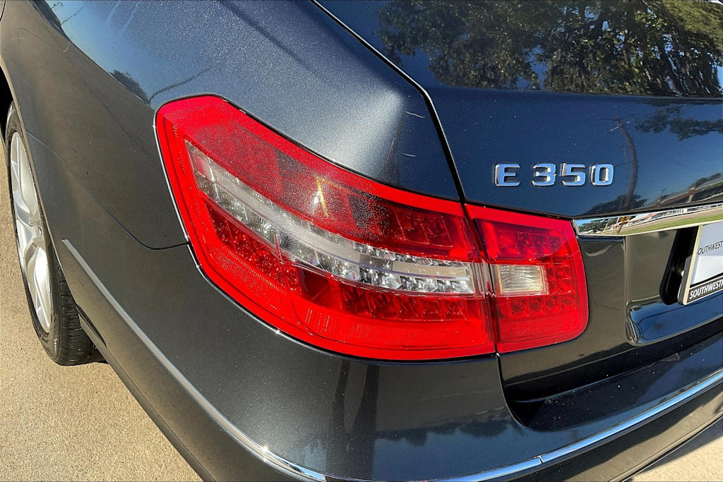 2010 Mercedes-Benz E-Class E 350 32