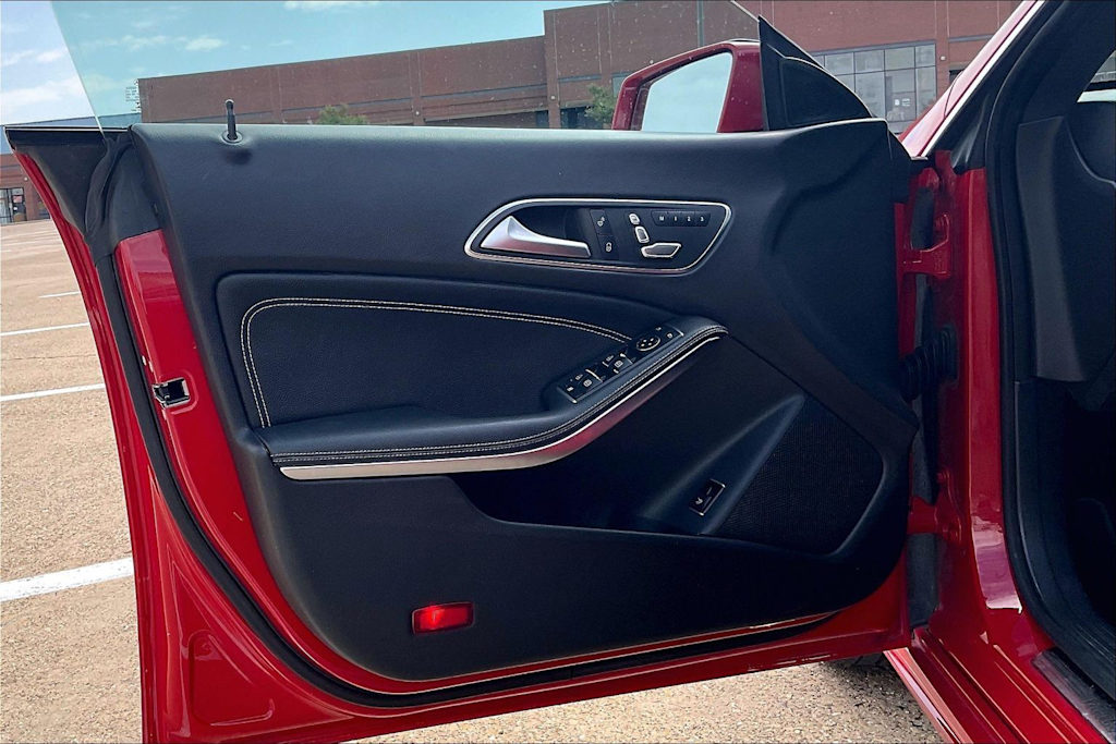 Thumbnail: 2018 Mercedes-Benz CLA - 25