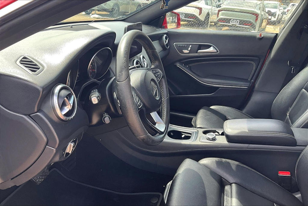 Thumbnail: 2018 Mercedes-Benz CLA - 2