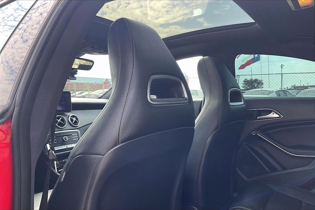 Thumbnail: 2018 Mercedes-Benz CLA - 11