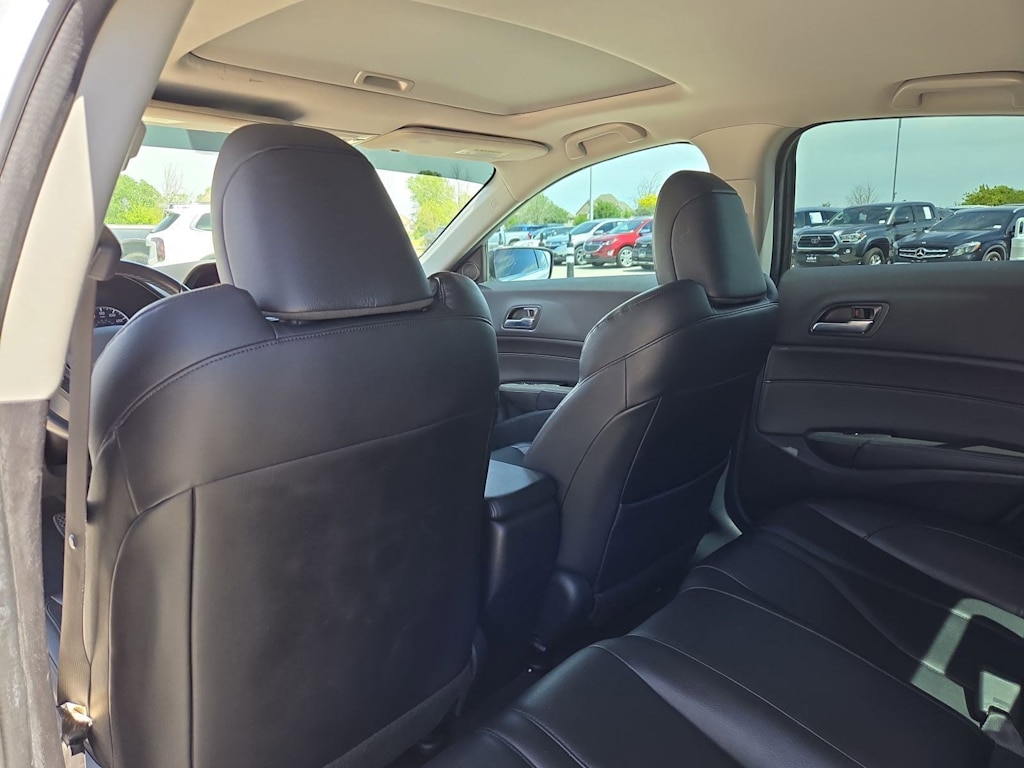 Thumbnail: 2019 Acura ILX - 10