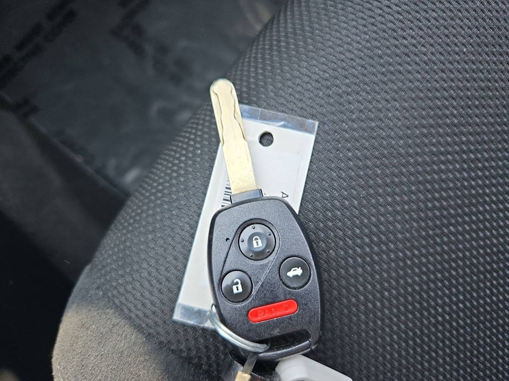 Thumbnail: 2010 Honda Civic - 17