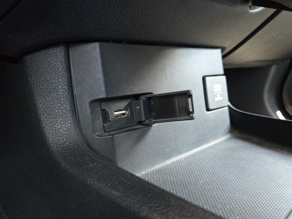 Thumbnail: 2016 Honda Civic - 32