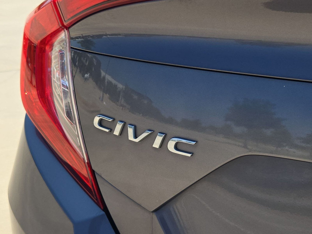 Thumbnail: 2016 Honda Civic - 7